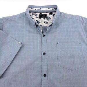 7Diamonds Stretch Mens XL Short Sleeve Button Down Shirt Light Blue Micro Grid